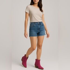 1540- Dingo Suede Ankle Women's Boots Size 8.5 M NWT